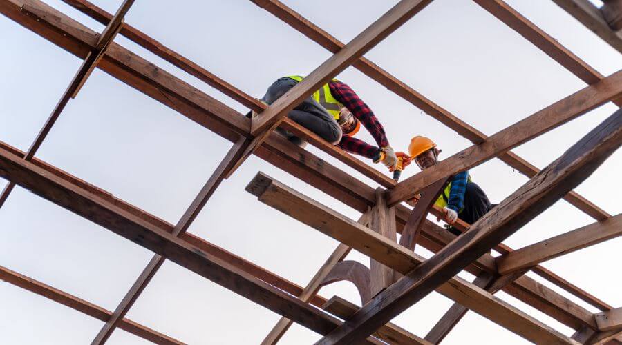 Professional gutter cleaning services in Portsmouth, RI